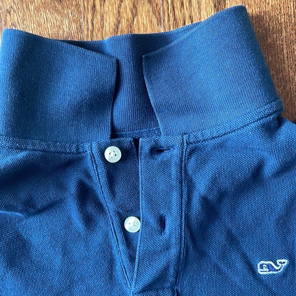 Vineyard Vines dress/casual dark blue long sleeve shirt. - Picture 2 of 4